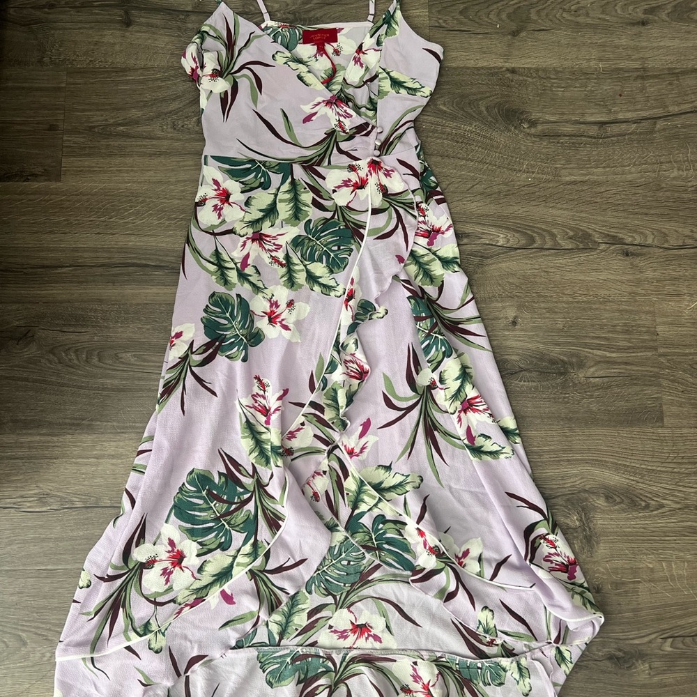 Brand new Dress - Jennifer Lopez - 500 TRP Floral
